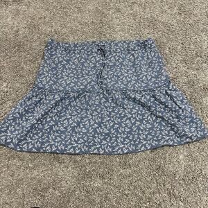 Brandy Melville Skirt size Medium